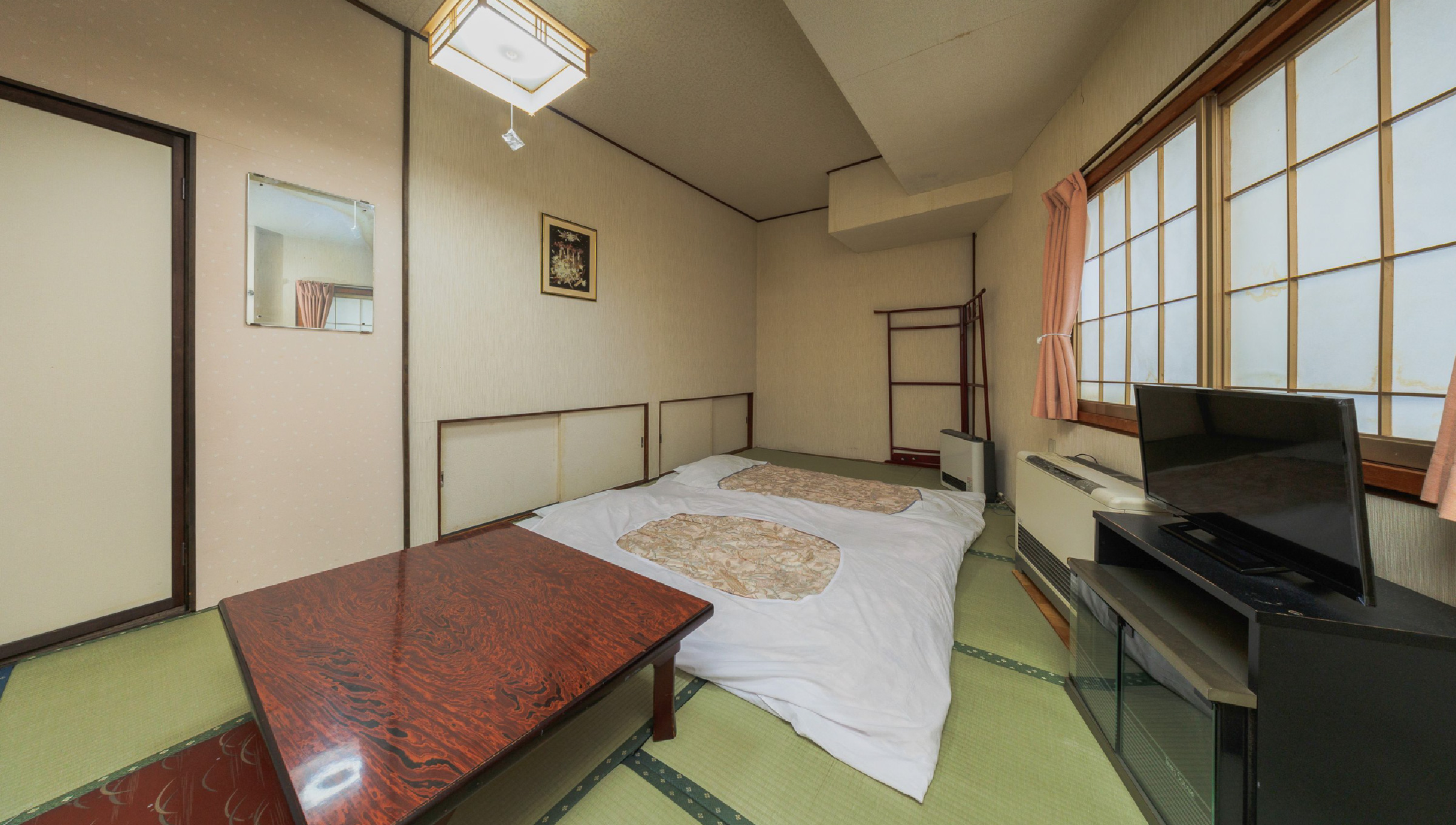 和室6畳お一人様からカップル・ご夫婦向け